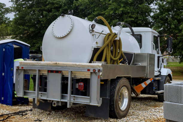 Best Portable restroom trailer rental  in Thorndale, TX
